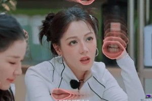 迪丽热巴开推3反差萌？揭秘搬电视机名场面