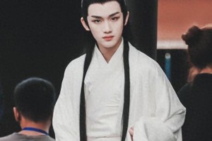 丁程鑫出演《天官赐福》谢怜？颜值争议引热议