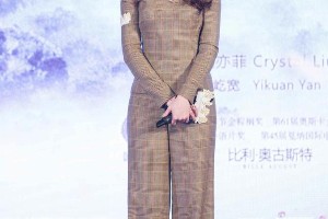 刘亦菲国籍争议：金鹰奖提名被取消引爆网络