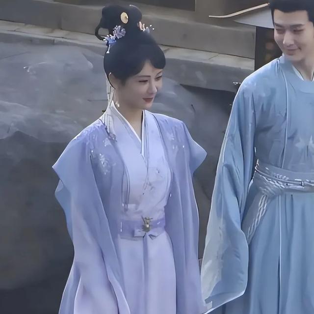 邓为杨紫聚会互动照片