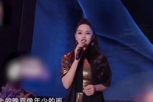 秦昊伊能静跨年献唱《一路生花》 温暖励志迎2022